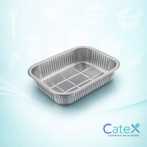 High-quality silver smoothwall aluminium foil trays for professional ready meals and butcher displays